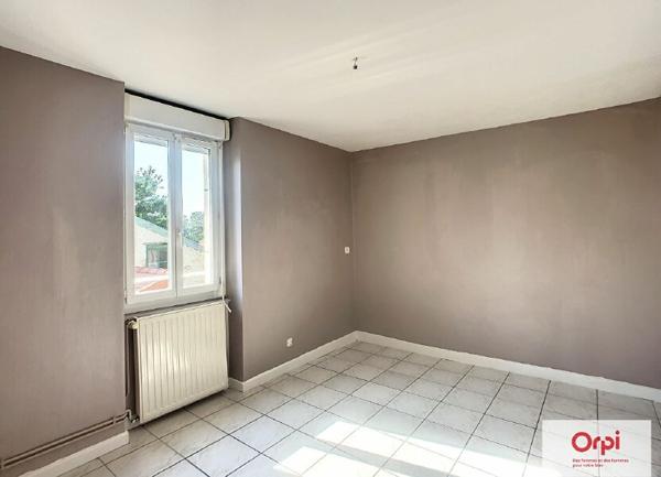 Appartement à louer  1 pièce • 52,27 m2 Montluçon