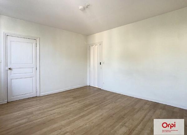 Appartement à louer  1 pièce • 52,27 m2 Montluçon