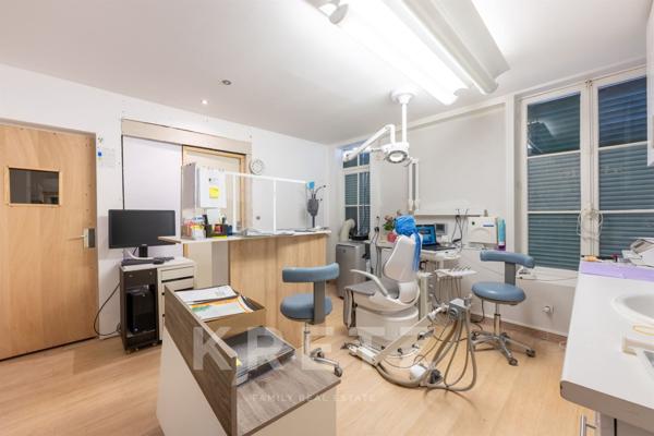 Maison familiale avec dépendance – Proximité immédiate du RER