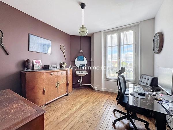 Vente Maison 10 pièces 280 m2 à Lésigny