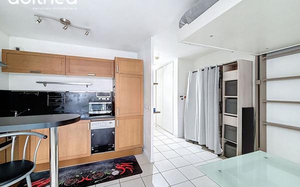 Appartement à vendre    1 pièce •  Choisy-le-Roi