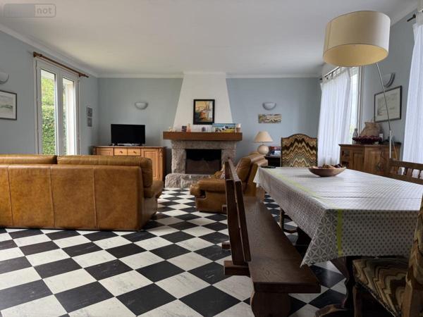 Maison à vendre à Perros-Guirec dans les Côtes-d'Armor (22700), ref : 22064-1266
