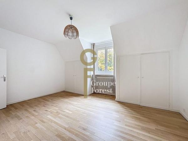 Maison individuelle Croix Secteur Croix-Hem-Roubaix 370 m²