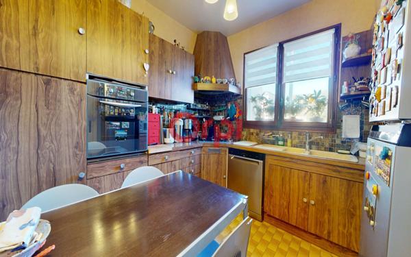 Maison à vendre    7 pièces •  Le Raincy