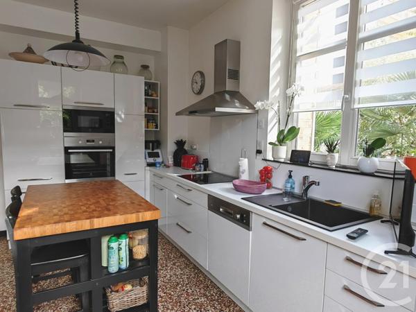 Maison à vendre  11 pièces - 220 m2 CHALONS EN CHAMPAGNE - 51