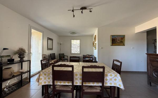 Maison à vendre    2 pièces •  Joyeuse