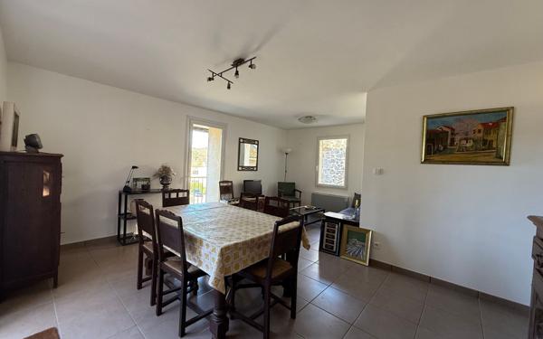 Maison à vendre    2 pièces •  Joyeuse