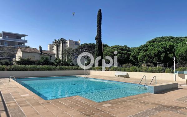 Appartement à vendre    2 pièces • 30 m2 Fréjus