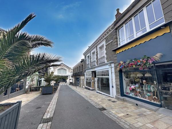 À vendre - T4, 4 pièces situé à Dinard (35800)