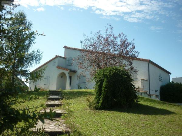 Maison individuelle à vendre à Issoire dans le Puy-de-Dôme (63500), ref : 13385/171