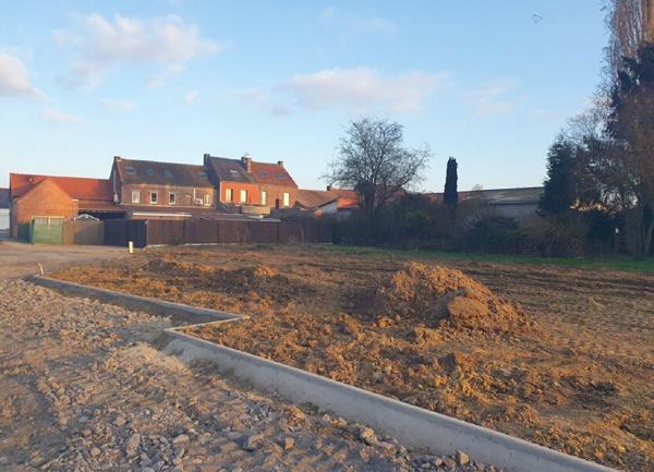 Terrain à vendre    Faumont