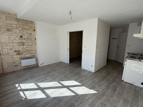 A LOUER - CAEN Studio en hyper centre-ville - 30.36 m2