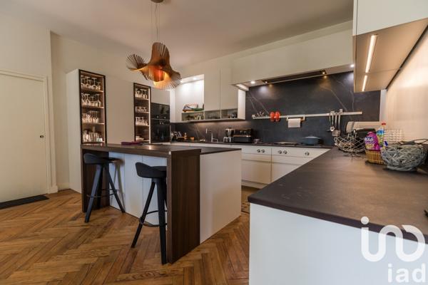 Maison à vendre 11 pièces 586 m² Mont-de-Marsan