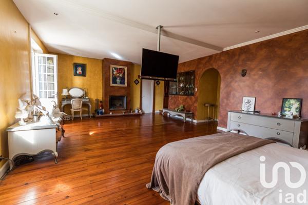 Maison à vendre 11 pièces 586 m² Mont-de-Marsan