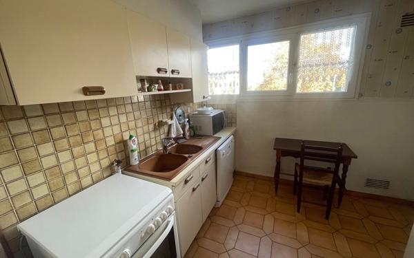 Appartement à vendre    3 pièces • 60 m2 La Seyne-sur-Mer