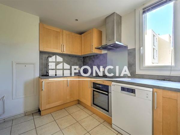 À vendre Appartement 3 pièces 67 m² - Maurepas 78310