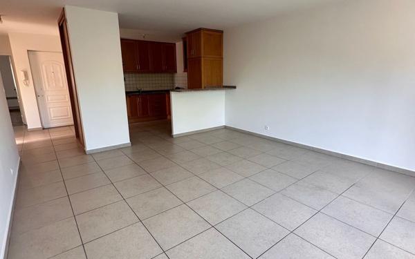 Appartement à louer    3 pièces • 66,98 m2 Noisy-le-Grand