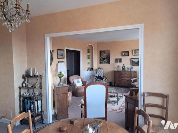 BOULOGNE SUR MER A VENDRE APPARTEMENT AVEC CAVE ET PLACE DE STATIONNEMENT