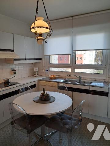 BOULOGNE SUR MER A VENDRE APPARTEMENT AVEC CAVE ET PLACE DE STATIONNEMENT