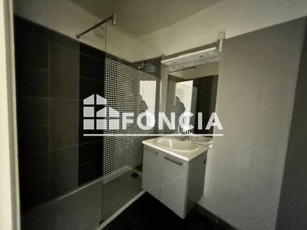 Location Appartement 3 pièces 99 m² - 12 RUE MORAND Rouen 76000