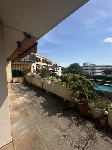 Appartement
                                                                                                                                                                                                                                                                                                                        4 pièce(s)                                                                                                                                                                                                          2 chambre(s)                                                                                                                                                                                                          78.33  m²
