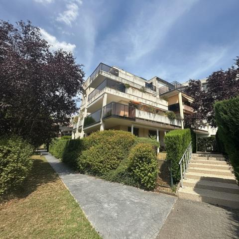 Appartement
                                                                                                                                                                                                                                                                                                                        4 pièce(s)                                                                                                                                                                                                          2 chambre(s)                                                                                                                                                                                                          78.33  m²