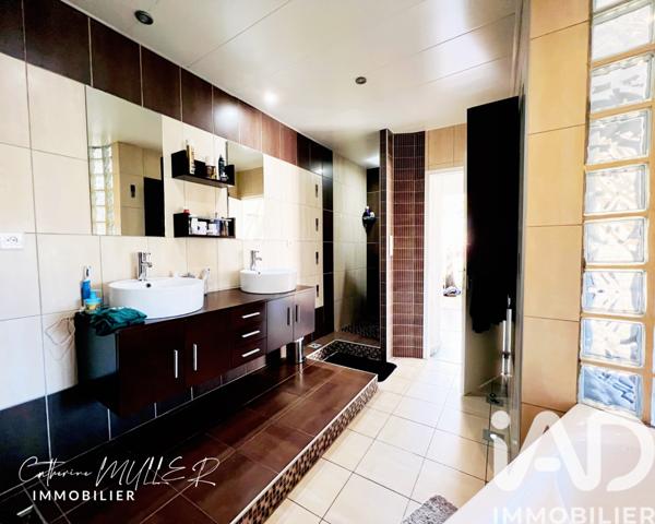 Appartement à vendre 6 pièces 109 m² Champey