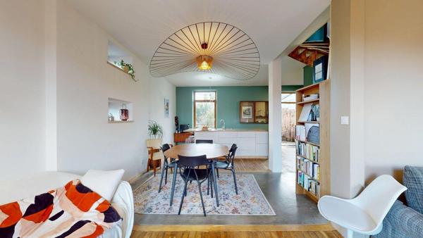 Maison en pierre rénovée avec jardin et garage – Brive-la-Gaillarde