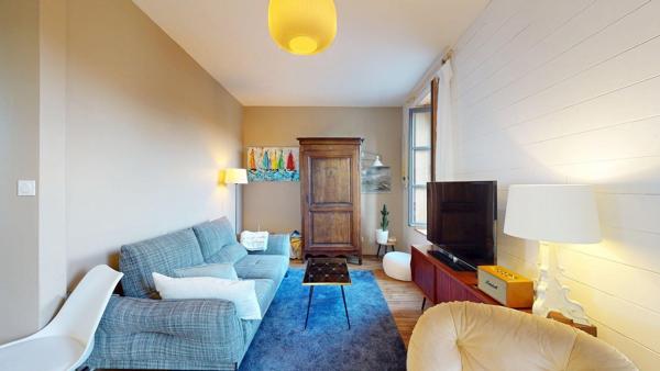Maison en pierre rénovée avec jardin et garage – Brive-la-Gaillarde