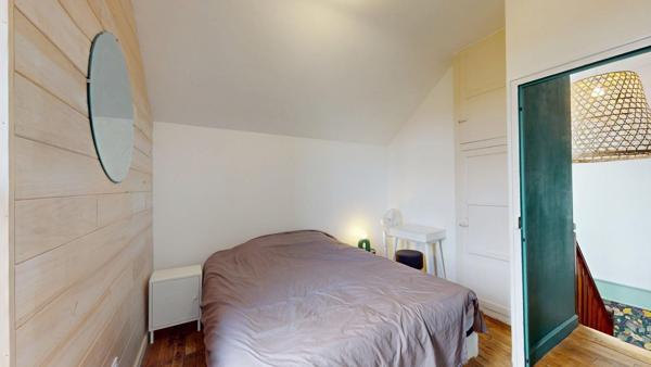 Maison en pierre rénovée avec jardin et garage – Brive-la-Gaillarde