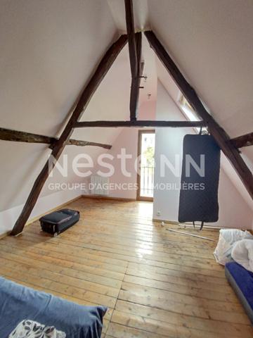 MAISON A VENDRE A COMMENCHON (Aisne) - CONSTRUITE EN 1848 - RENOVEE - POSSIBILITE DE CREER UN GITE OU CHAMBRE D'HOTES - SUR TERRAIN DE 1133 M² + UNE MAISON INDEPENDANTE - 180 M² HABITABLE POUR L'ENSEMBLE