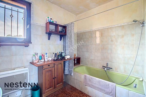 Maison Les Pennes Mirabeau 5 pièces 141m² avec garage et parcelle de terrain de 2337m²