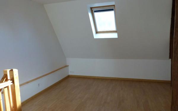 Maison à louer    1 pièce •  Longny-au-Perche