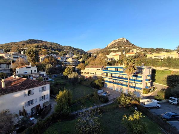 Vence 3 pièces de 57.06 m² avec balcon, parking.