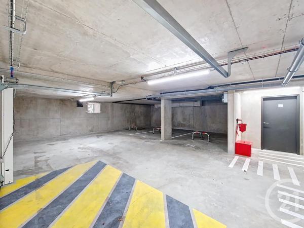 à vendre  186,50 m2 ISTRES - 13