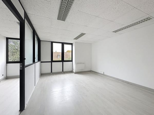 Saint-Germain-en-Laye ? Bureaux 200 m² ? 7 bureaux ? Centre-ville