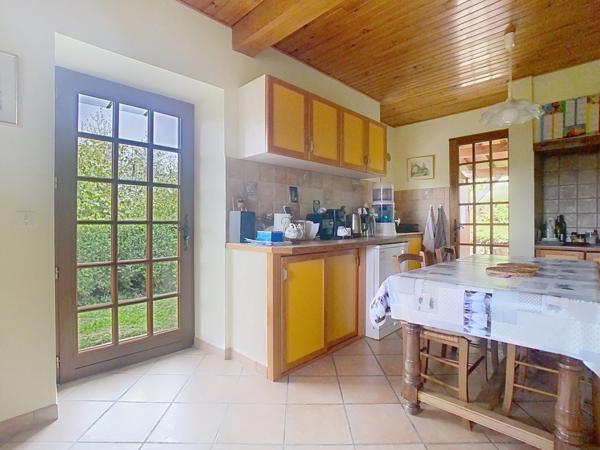 Gasconne avec grand hangar dans un quartier bucolique d’Auch