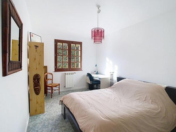 Gasconne avec grand hangar dans un quartier bucolique d’Auch