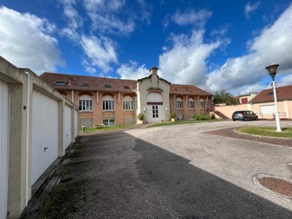APPARTEMENT RARE DE PAR SON PASSE HISTORIQUE