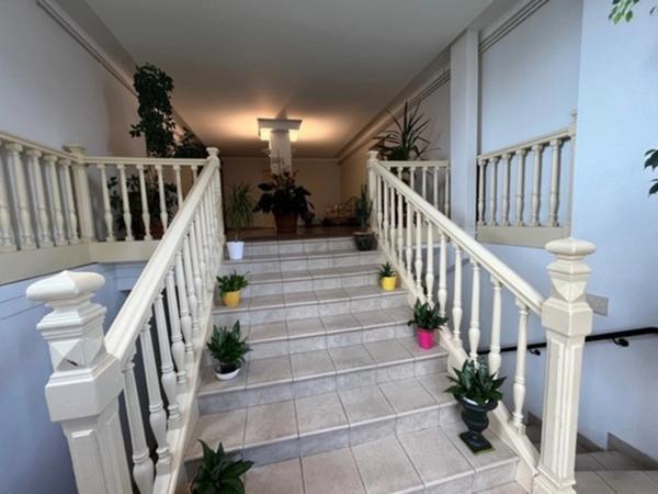 APPARTEMENT RARE DE PAR SON PASSE HISTORIQUE