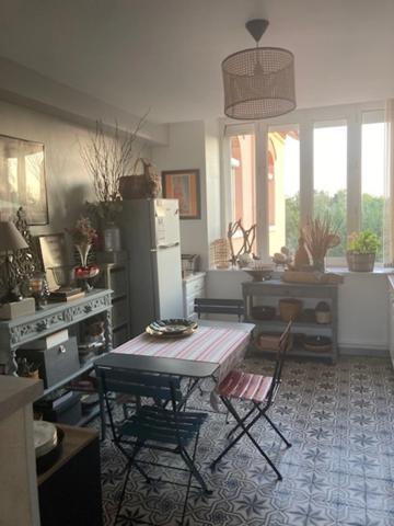 APPARTEMENT RARE DE PAR SON PASSE HISTORIQUE