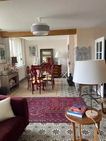 APPARTEMENT RARE DE PAR SON PASSE HISTORIQUE