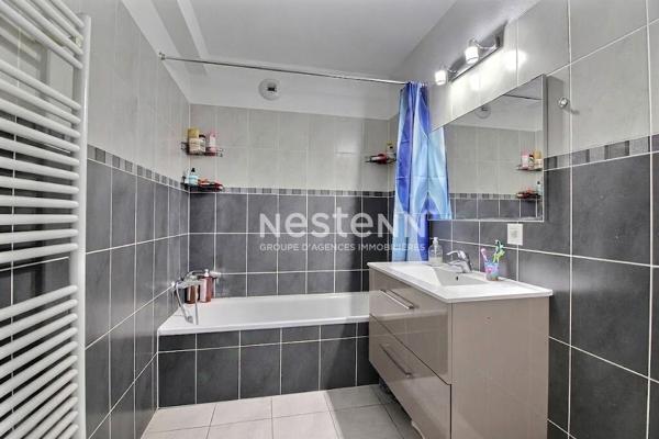 Appartement 4 pièces LINGOLSHEIM - PETITE COPROPRIÉTÉ