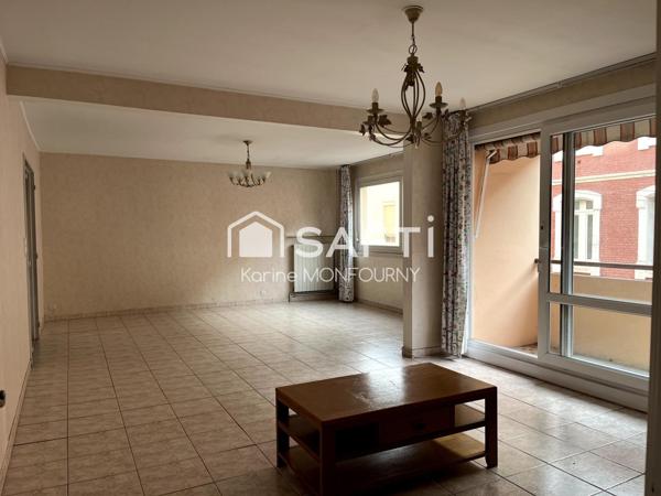 Bel appartement avec balcon hyper centre