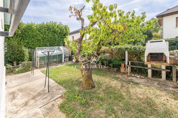 Maison individuelle T5 sur terrain piscinable de 580 m² avec sous-sol complet – À deux pas du Parc du Fort