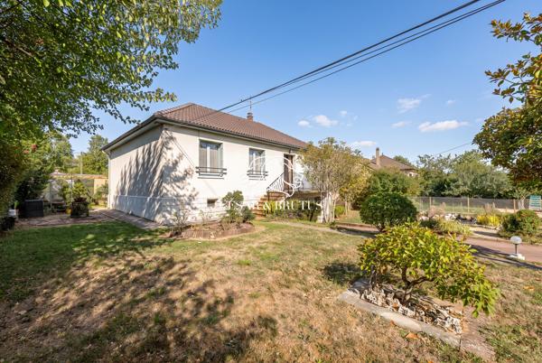 Maison individuelle T5 sur terrain piscinable de 580 m² avec sous-sol complet – À deux pas du Parc du Fort