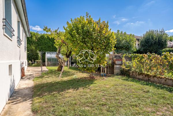 Maison individuelle T5 sur terrain piscinable de 580 m² avec sous-sol complet – À deux pas du Parc du Fort
