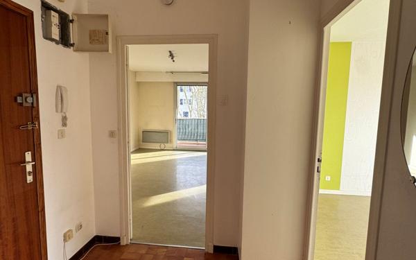 Appartement à vendre    3 pièces • 63 m2 Romans-sur-Isère