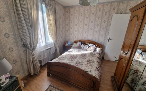 Maison à vendre    4 pièces • 96 m2 Saint-Maurice-les-Brousses