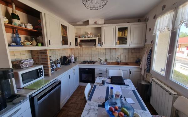 Maison à vendre    4 pièces • 96 m2 Saint-Maurice-les-Brousses